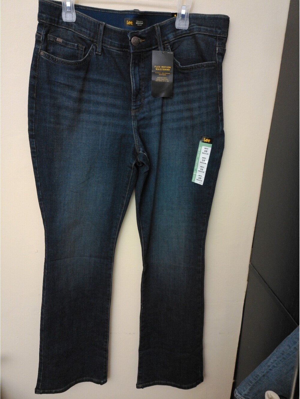 NWT Lee Jeans Womens Blue Bootcut Mid Rise‎ Stretch Size 16 Medium